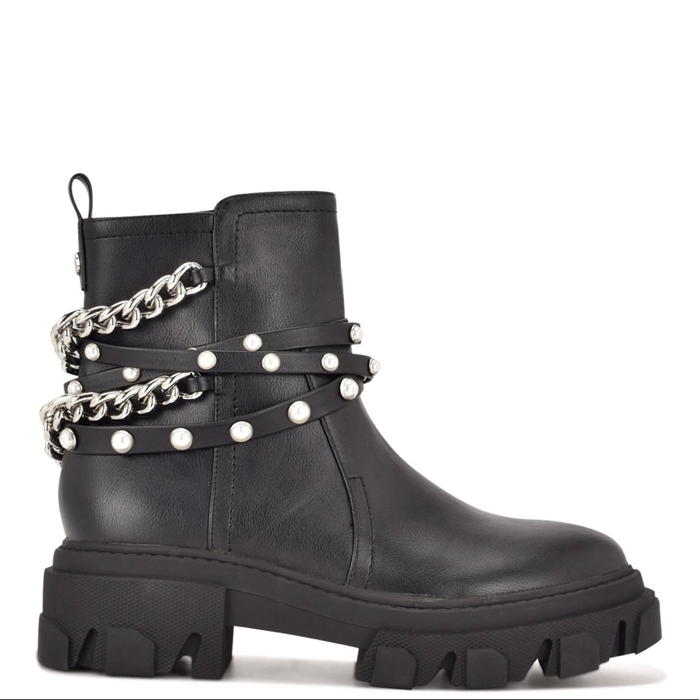 Nine West Cearlz Lug Sole Booties